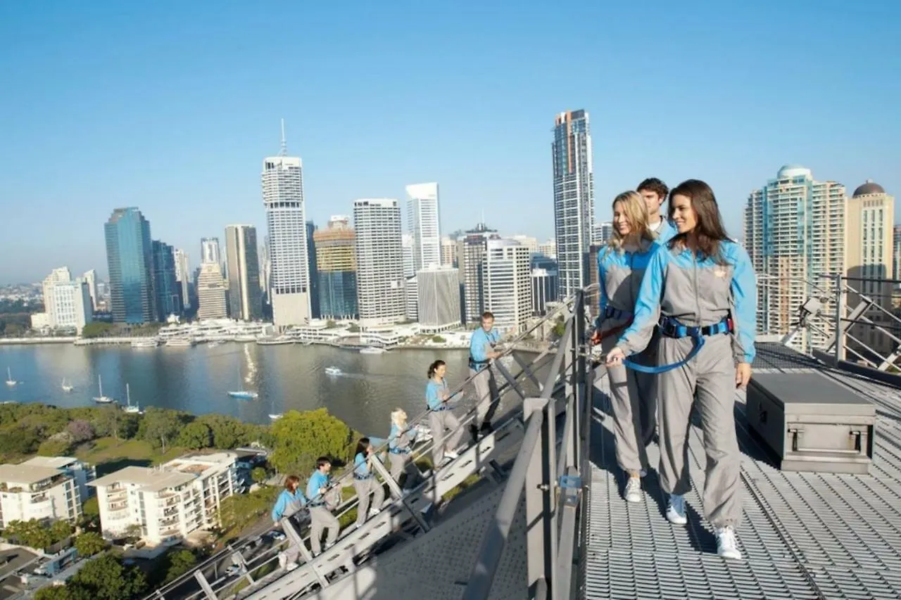 Amazing River View - 3 Bedroom Apartment - Brisbane Cbd - Netflix - Fast Wifi - Carpark
